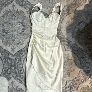 House of CB. Ivory color. XS. Reg cup